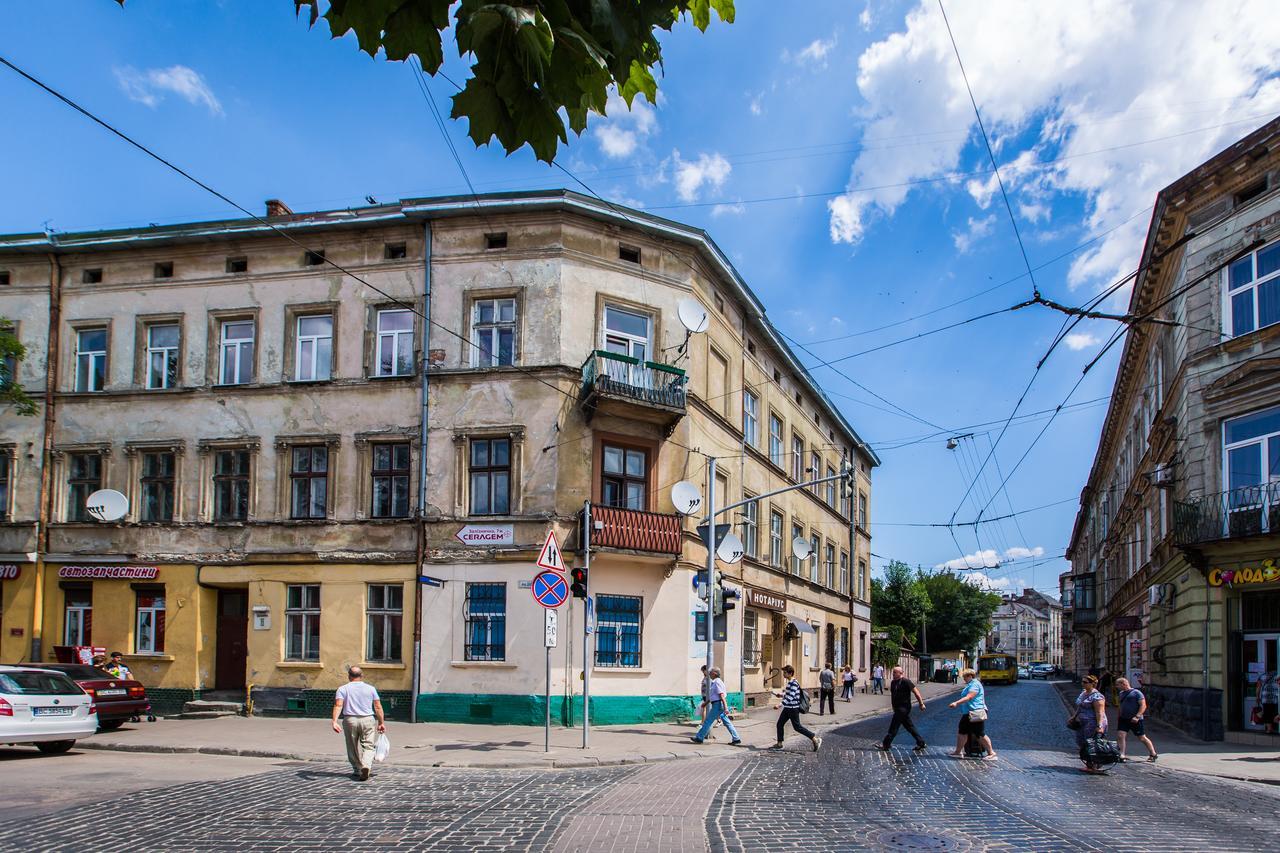 1 Bedroom Near Elizabeth's The Cathedral Apartment Lviv